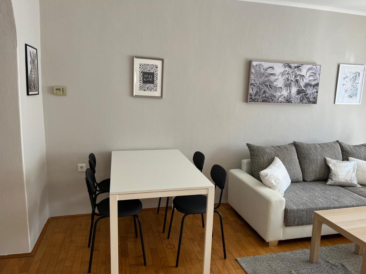 Stylische Gartenwohnung Mit Bergblick Apartment Sankt Michael ob Bleiburg